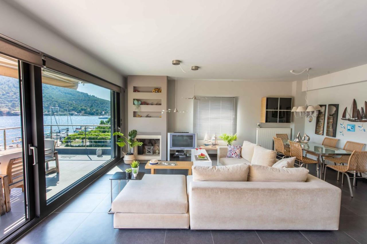 Anassa Porto Koufo Sea Front Suites Bagian luar foto